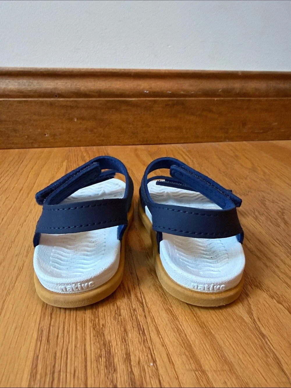 Native Navy Charley sandals Adjustable Velcro Closure Water Beach Toddler Size 5